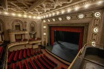 Studebaker Theater, Chicago, Chicago: Stage from House Right Box