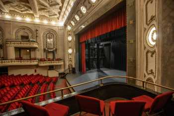 Studebaker Theater, Chicago, Chicago: Mezzanine Box House Right