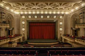Studebaker Theater, Chicago: Mezzanine Front Center