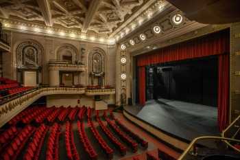 Studebaker Theater, Chicago, Chicago: Stage from Mezzanine Right