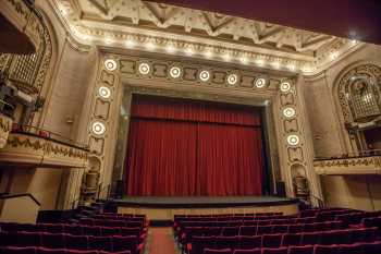 Studebaker Theater, Chicago, Chicago: Stage from Orchestra Left