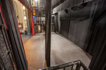 Studebaker Theater, Chicago: Stage from atop Stage Left stairs