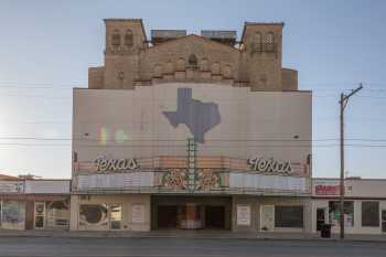 Texas Theatre, San Angelo: Main Façade