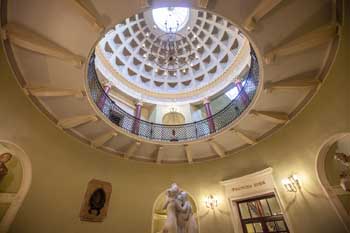 Theatre Royal, Drury Lane, London: Rotunda Looking Up