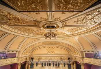Theatre Royal, Glasgow, United Kingdom: outside London: Ceiling from Balcony center
