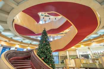 Theatre Royal, Glasgow, United Kingdom: outside London: Foyer ground level