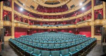 Theatre Royal, Glasgow, United Kingdom: outside London: Panoramic photo from front of Stalls seating