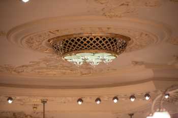Theatre Royal, Newcastle upon Tyne, United Kingdom: outside London: Sunburner