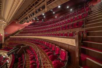 Theatre Royal, Newcastle upon Tyne, United Kingdom: outside London: Gallery Seating and lighting bridge
