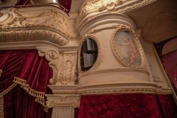 Theatre Royal, Newcastle upon Tyne, United Kingdom: outside London: Grabd Circle Lighting Box