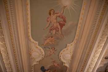 Theatre Royal, Newcastle upon Tyne, United Kingdom: outside London: Lobby ceiling mural