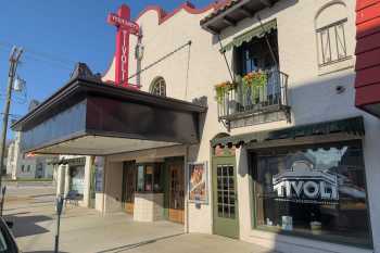 Tivoli Theatre, Spencer, American Midwest (outside Chicago): Exterior