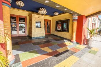 Vista Theatre, Los Feliz: Entrance with cement handprints and footprints