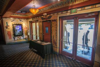 Vista Theatre, Los Feliz: Entrance doors