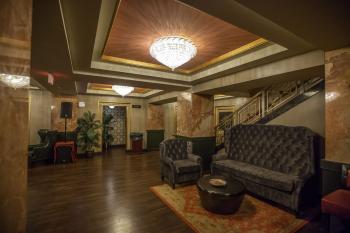 Warner Theatre, Washington D.C., Washington DC: Basement Lounge