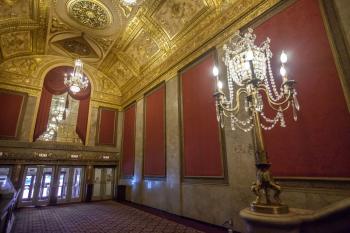 Warner Theatre, Washington D.C., Washington DC: Lobby looking back to Entrance