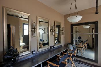 Wilshire Ebell Theatre, Los Angeles, Los Angeles: Greater Metropolitan Area: Dressing Room